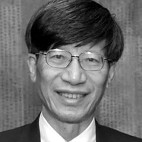 Prof Kenneth Yong